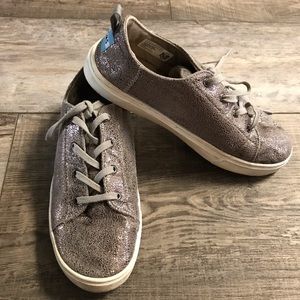 Toms sneakers 4
